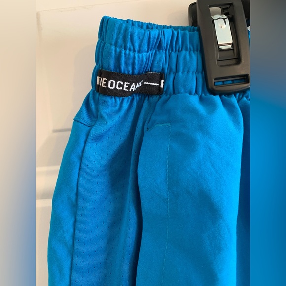 Adidas Athletic Mens Shorts 35W Primeblue Saturday 7" Inseam Sharp Blue Parley - Picture 6 of 13